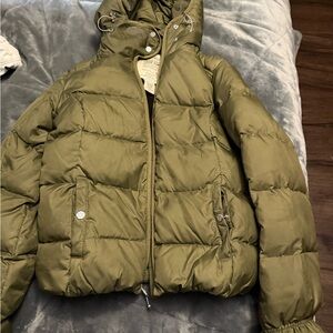 Eddie Bauer Sage Green Quilted Jacket